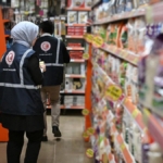 Fahiş fiyat ve stokçuluk yapanlara geçit verilmedi