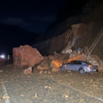 Heyelan nedeniyle ulaşımda aksama yaşanan Zonguldak-Ankara kara yolundaki çalışma sürüyor