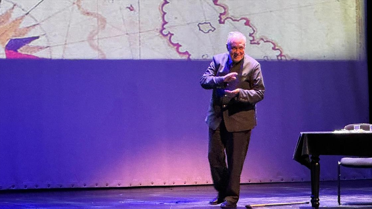 Prof. Dr. İlber Ortaylı "Mezopotamya'dan Ege'ye" opera konserinde anlatıcı oldu
