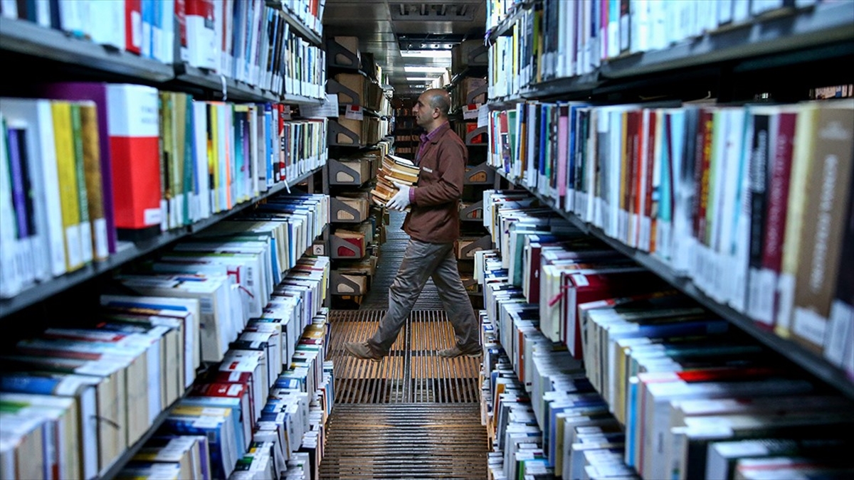 Türkiye'de geçen yıl 105 bin 978 kitap derlendi