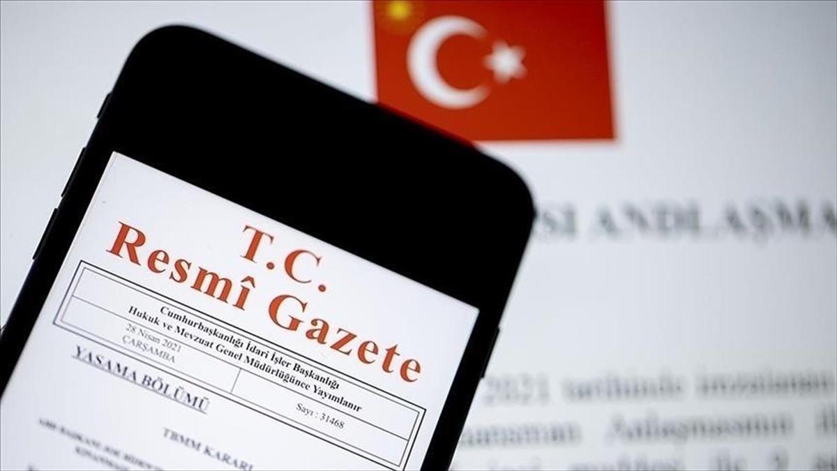atama-ve-gorevden-alma-kararlari-resmi-gazetede-z55486p3.jpg