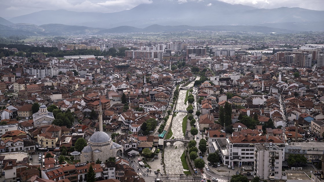 avrupanin-16-yasini-kutlayan-en-genc-ulkesi-kosova-zhTVYaJ4.jpg