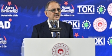 bakan-ozhaseki-deprem-bolgesinde-300-binden-fazla-konutu-1-yil-icerisinde-teslim-edecegiz-UrEWZipG.jpg