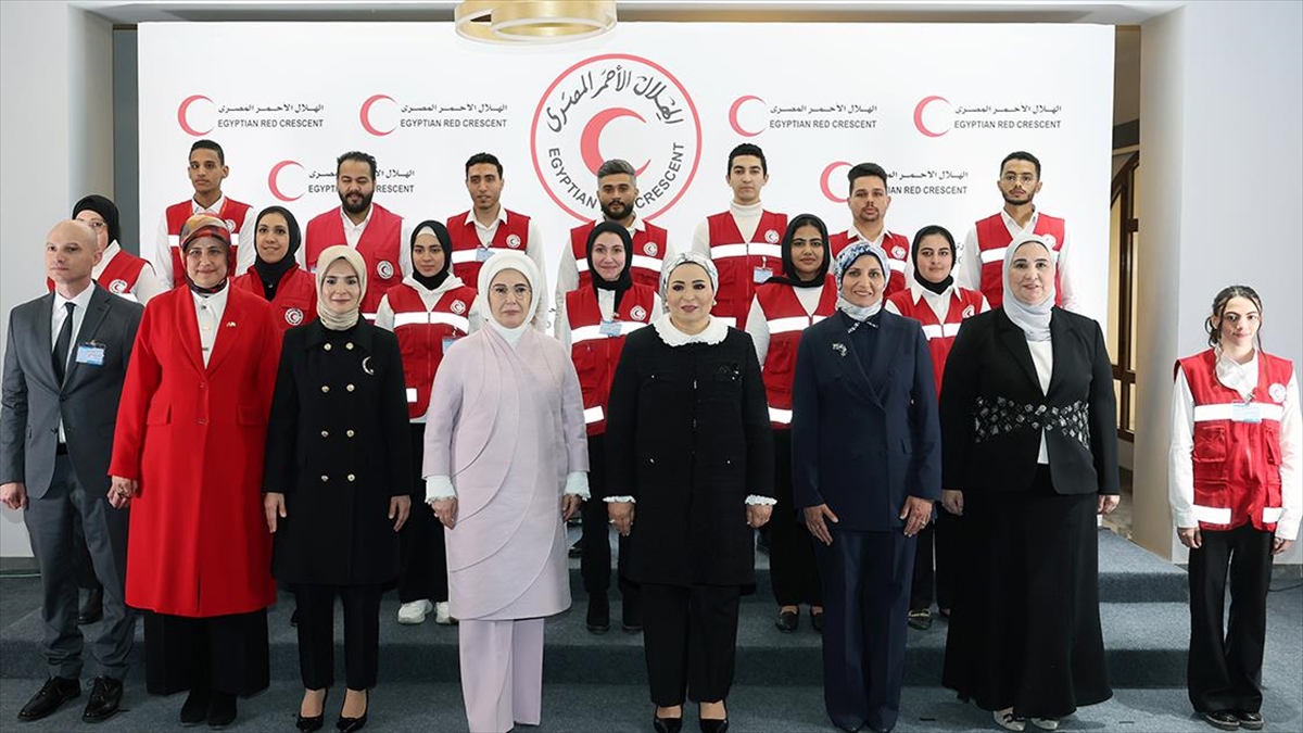 emine-erdogandan-gazzeli-yetim-ve-oksuz-cocuklara-yardim-eli-pwBwJj1R.jpg