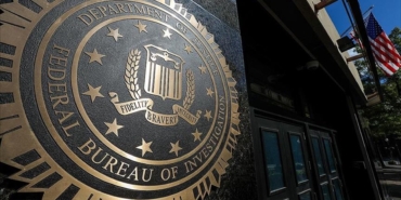 fbi-milyarder-epsteinin-fuhus-agina-engel-olmamakla-suclaniyor-EvcO93Rx.jpg