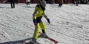 ilgaz-daginda-bu-sezon-yaklasik-1500-kisiye-kayak-egitimi-verildi-kEzQYcaF.jpg