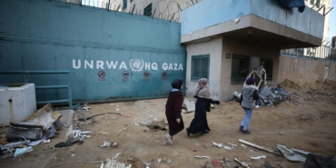 israilin-hedefindeki-unrwa-faaliyetlerinin-ciddi-tehdit-altinda-oldugu-uyarisinda-bulundu-CGwIyskM.jpg