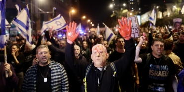 israilliler-hukumetin-istifasi-ve-erken-secim-talebiyle-sokaklara-dokuldu-n7CwYdQE.jpg