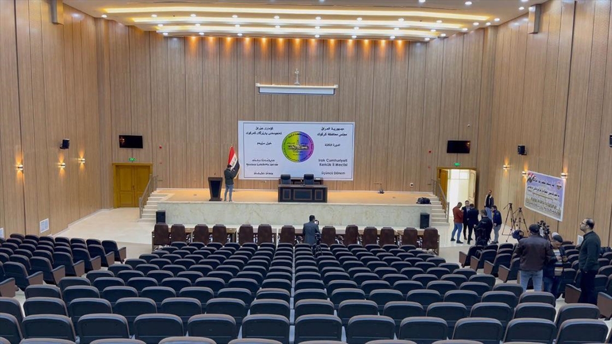 kerkuk-il-meclisi-toplantisina-turkmen-ve-arap-uyelerden-boykot-TMCbddOl.jpg