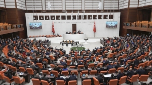 tbmm-enerji-ve-saglik-alanlarinda-duzenlemeler-iceren-iki-kanun-teklifi-icin-mesai-yapacak-vMXrbANs.jpg