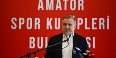 genclik-ve-spor-bakani-osman-askin-bak-amator-sporcularla-bir-araya-geldi-turkiye-spor-b9rWxWfJ.jpg
