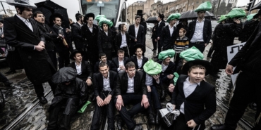 israilde-ultra-ortodoks-yahudilerin-zorunlu-askerlik-meselesi-netanyahu-hukumetini-tehdit-ediyor-ItzWgWtb.jpg