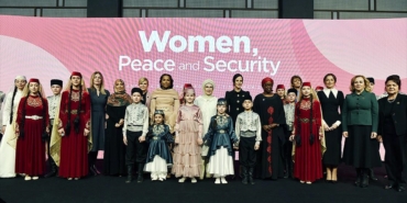 kadin-baris-ve-guvenlik-uzerine-yuksek-duzeyli-oturumda-emine-erdoganin-bu-konudaki-oncu-rolu-jC5tqUpe.jpg