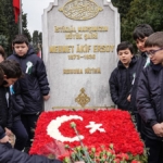 milli-sair-mehmet-akif-ersoy-istiklal-marsinin-kabulunun-103-yilinda-anildi-eK7sj5Sa.jpg