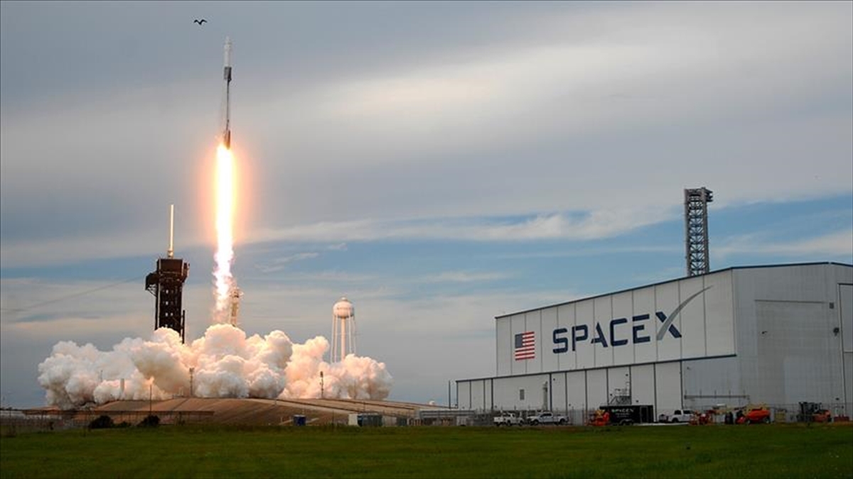 spacex-uzaya-22-starlink-uydusu-firlatti-1apUf9Gt.jpg