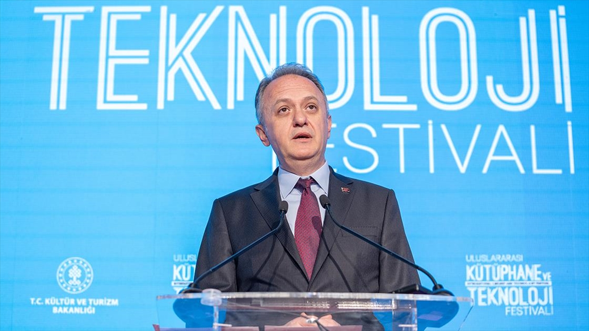 uluslararasi-kutuphane-ve-teknoloji-festivali-basladi-yExphZpB.jpg