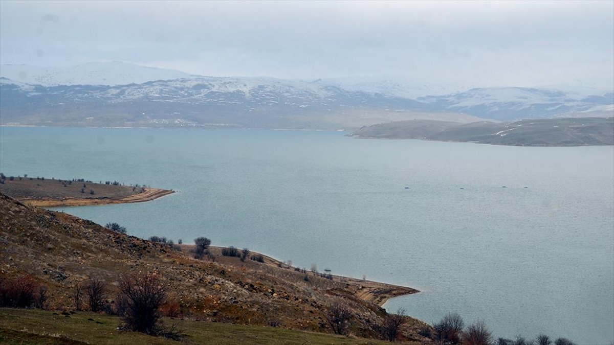 van-hakkari-ve-mustaki-barajlarda-doluluk-gecen-yilin-ayni-donemine-gore-artti-bQDyeNYk.jpg