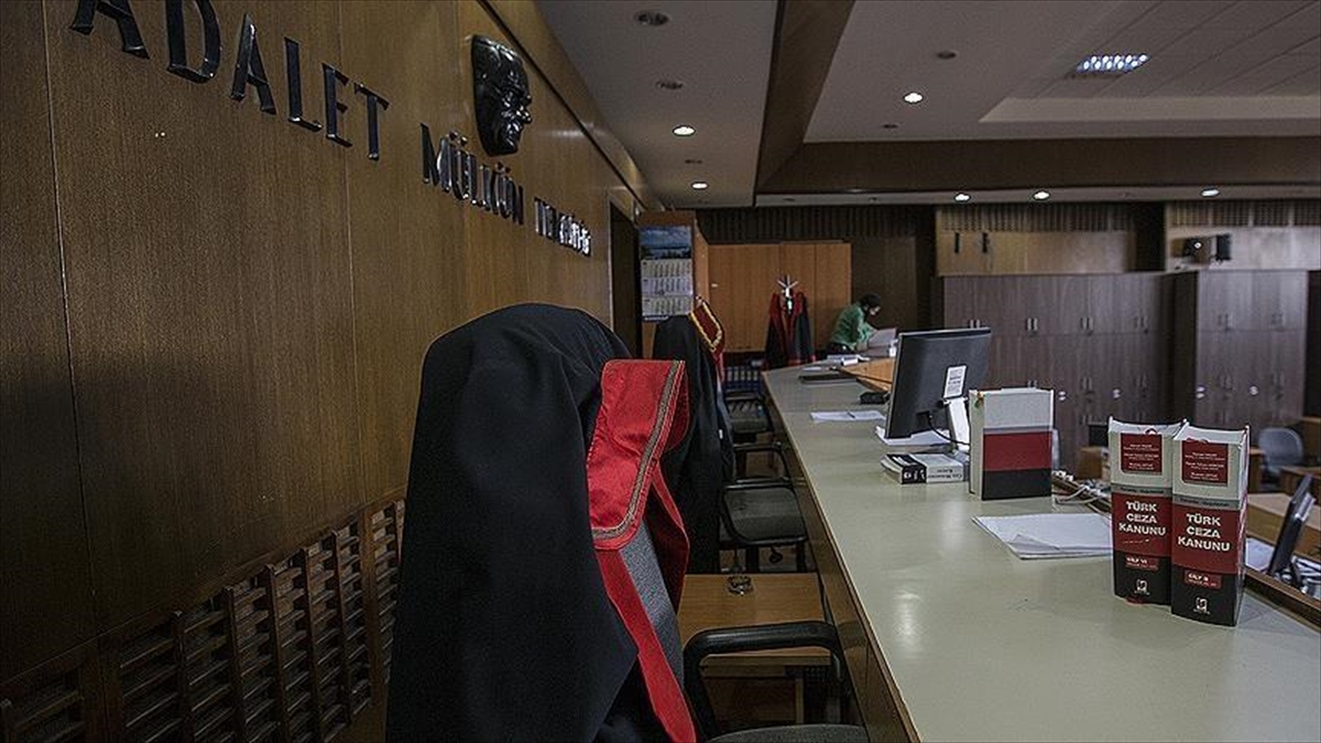dilan-ve-engin-polat-ciftinin-tutukluluk-hallerinin-devamina-karar-verildi-cpxkI7kE.jpg