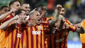 galatasaray-super-ligde-ust-uste-kazanma-rekorunu-kirmak-istiyor-QlcAh9tJ.jpg