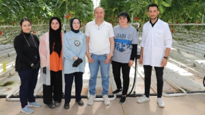ogrenciler-universite-ozel-sektor-isbirligiyle-hem-ogreniyor-hem-kazaniyor-qPnuYwBZ.jpg
