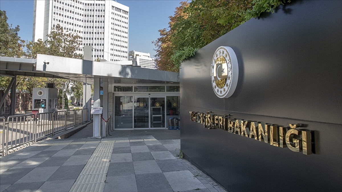 turkiyeden-ermenistana-azerbaycana-dogru-mayin-haritalarini-teslim-etme-cagrisi-ZBhmaRBN.jpg