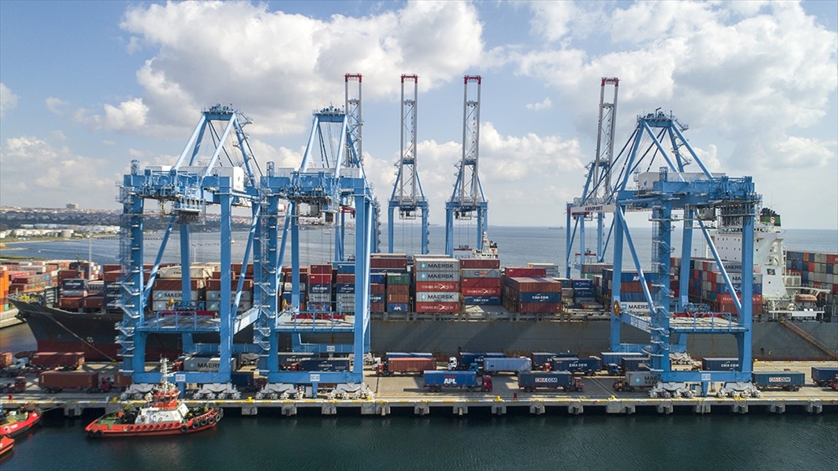 turkiyenin-ihracati-martta-226-milyar-dolar-oldu-svE62Ul6.jpg
