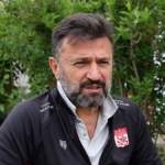 bulent-uygun-sosyal-medyadan-hakaret-iddiasiyla-yaklasik-1500-kisiye-dava-acti-jObxpq2C.jpg