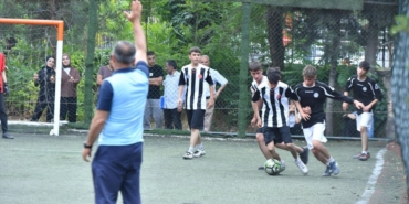 depremde-vefat-eden-yeni-malatyaspor-kalecisi-ahmet-eyup-adina-futbol-turnuvasi-duzenlendi-28Q1xgBA.jpg