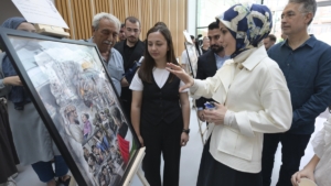 tugvanin-filistinde-cocuk-olmak-temali-resim-yarismasinda-oduller-sahiplerini-buldu-UmMLgaMb.jpg