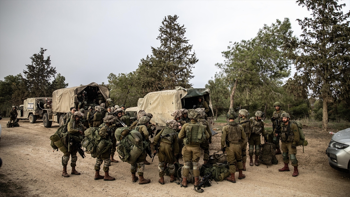 new-york-times-israilli-generallerin-gazzedeki-savasi-bitirmek-istediklerini-yazdi-rFkCaTUI.jpg