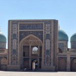Özbekistan'daki Hazreti İmam Külliyesi Orta Çağ mimarisinin izlerini taşıyor
