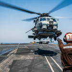 Pentagon, "İsrail'in güvenliği" için bölgeye ilave savaş uçakları ve gemiler gönderiyor