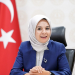 Bakan Göktaş, sosyal paylaşım sitesi temsilcileriyle görüşecek