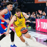 Fenerbahçe Beko, THY Avrupa Ligi'nde 2. galibiyetini aldı