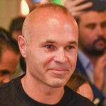 Iniesta, "El Clasico" gösteri maçıyla Tokyo'da emekliliğini kutlayacak