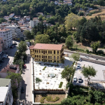 Yazar Alev Alatlı'nın adı Bursa'daki tarihi binada yaşatılıyor