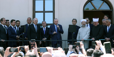Cumhurbaşkanı Erdoğan, Kireçburnu Gümrükçü İshak Ağa Camisi'nin açılışını gerçekleştirdi